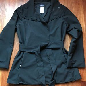 Patagonia Larissa Raincoat with Front Tie